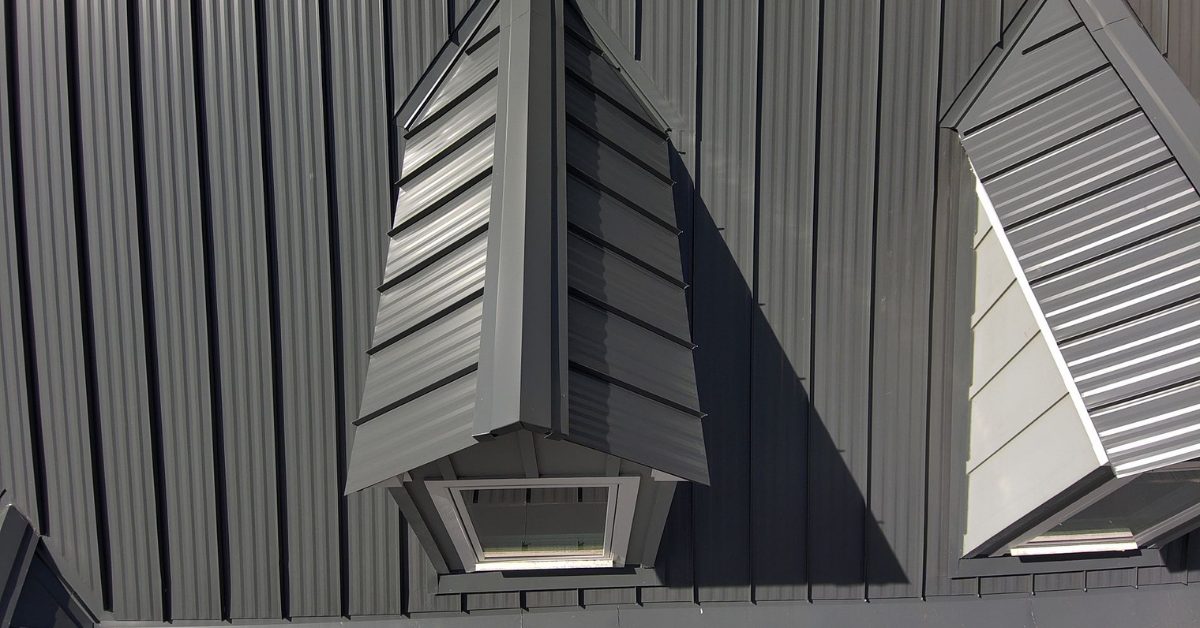 Roofing Before Selling Your Glendale Home: What Matters